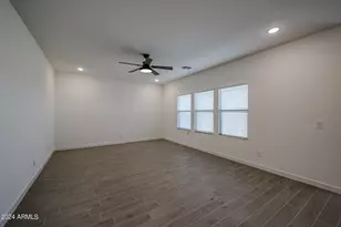 7917 N 79th Ave, Glendale, AZ 85303 - Photo 8