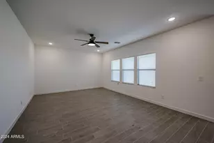 7917 N 79th Ave, Glendale, AZ 85303 - Photo 8