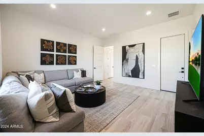 1880 E Creek Canyon Road, Phoenix, AZ 85086 - Photo 14