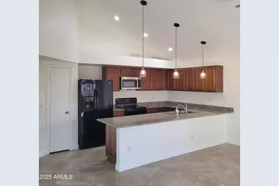 1622 N Comanche Drive, Chandler, AZ 85224 - Photo 4