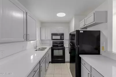 4401 N 12th Street #201, Phoenix, AZ 85014 - Photo 10