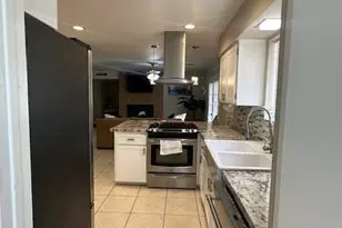 4207 W Carol Ave, Phoenix, AZ 85051 - Photo 16