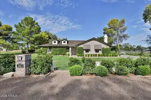 2672 E Mesquite St, Gilbert, AZ 85296 - Photo 1