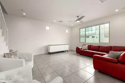 1310 E Springfield Place, Chandler, AZ 85286 - Photo 10