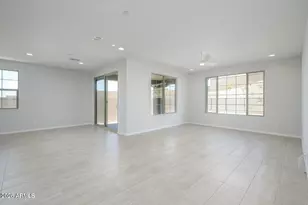 13542 W Copper Leaf Ln, Peoria, AZ 85383 - Photo 4