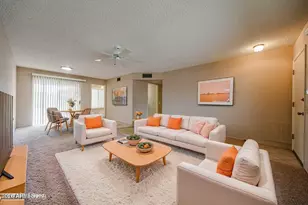 13319 W Hardwood Dr W, Sun City West, AZ 85375 - Photo 2