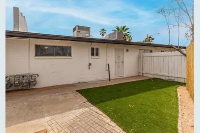 1321 N 48th Place #Apt 2, Phoenix, AZ 85008 - Photo 10