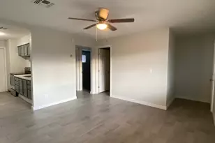 1321 N 48th Pl, Phoenix, AZ 85008 - Photo 4