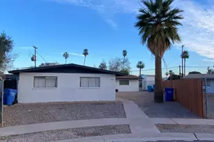 1321 N 48th Pl, Phoenix, AZ 85008 - Photo 1