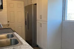 1321 N 48th Pl, Phoenix, AZ 85008 - Photo 4