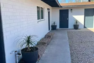 1321 N 48th Pl, Phoenix, AZ 85008 - Photo 2