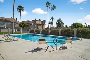 2040 S Longmore St, Mesa, AZ 85202 - Photo 32