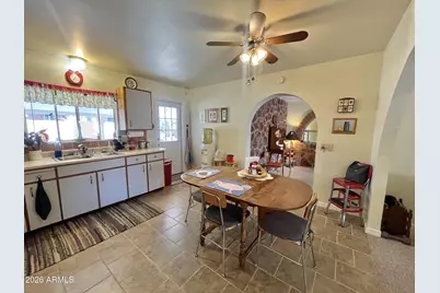 426 W Essex Road, Kearny, AZ 85137 - Photo 8