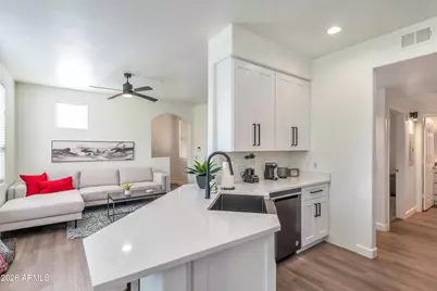 29606 N Tatum Boulevard #210, Cave Creek, AZ 85331 - Photo 6