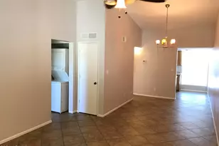 3301 E Earll Dr, Phoenix, AZ 85018 - Photo 2