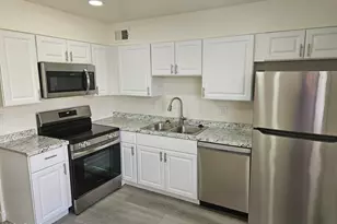 6043 N 23rd Ave, Phoenix, AZ 85015 - Photo 4