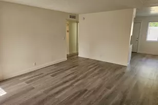 6043 N 23rd Ave, Phoenix, AZ 85015 - Photo 2