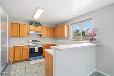 11255 W Roma Avenue, Phoenix, AZ 85037 - Photo 8