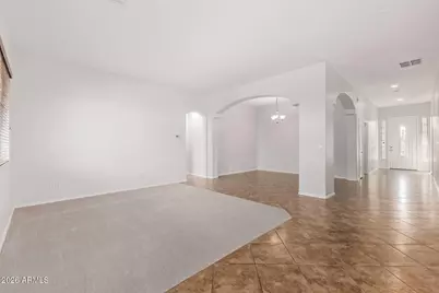 43924 W McClelland Drive, Maricopa, AZ 85138 - Photo 6