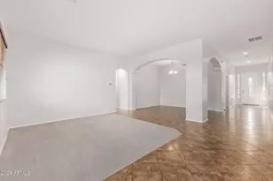 43924 W McClelland Dr, Maricopa, AZ 85138 - Photo 6