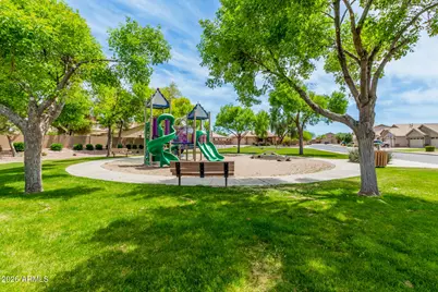 43924 W McClelland Drive, Maricopa, AZ 85138 - Photo 42