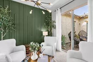 2948 E Crest Ln, Phoenix, AZ 85050 - Photo 4