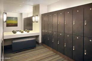 2948 E Crest Ln, Phoenix, AZ 85050 - Photo 62