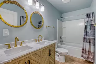 17403 N 14th Ave, Phoenix, AZ 85023 - Photo 14