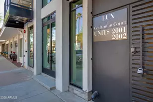 4238 N Craftsman Ct, Scottsdale, AZ 85251 - Photo 2