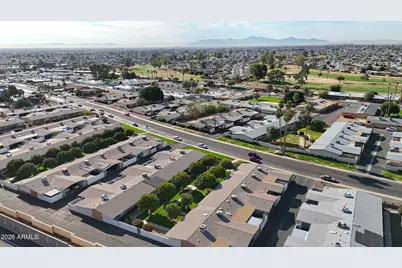 10622 W Coggins Drive, Sun City, AZ 85351 - Photo 54