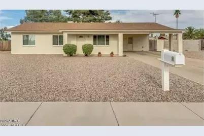 1784 N Kadota Avenue, Casa Grande, AZ 85122 - Photo 1