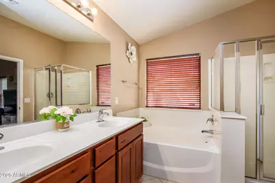 46000 W Guilder Avenue, Maricopa, AZ 85139 - Photo 16