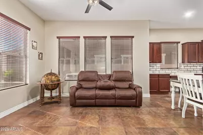 15249 W Dahlia Drive, Surprise, AZ 85379 - Photo 8