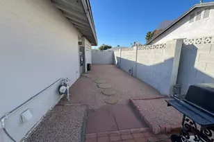 2836 E Yucca St, Phoenix, AZ 85028 - Photo 22