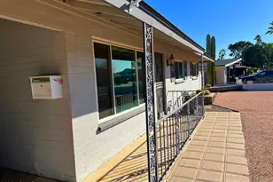 2836 E Yucca St, Phoenix, AZ 85028 - Photo 4