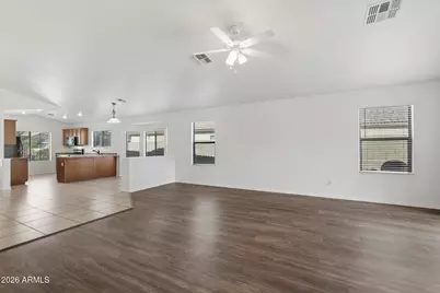 3207 S 94th Avenue, Tolleson, AZ 85353 - Photo 10