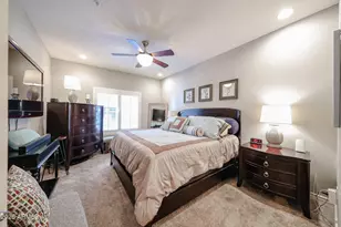 5350 E Deer Valley Dr, Phoenix, AZ 85054 - Photo 4