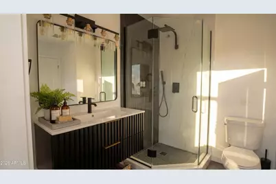 2824 N 71st Place, Scottsdale, AZ 85257 - Photo 10