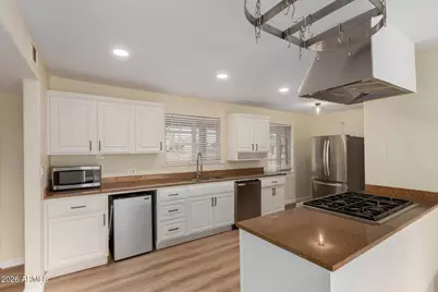 5733 W Royal Palm Road, Glendale, AZ 85302 - Photo 4