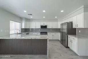 6326 W El Cortez Pl, Phoenix, AZ 85083 - Photo 16