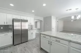 6326 W El Cortez Pl, Phoenix, AZ 85083 - Photo 16