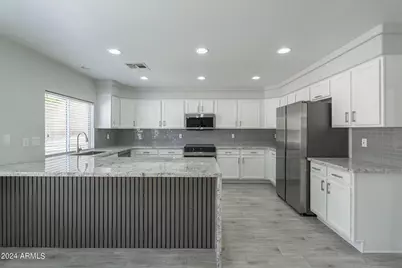 6326 W El Cortez Place, Phoenix, AZ 85083 - Photo 16