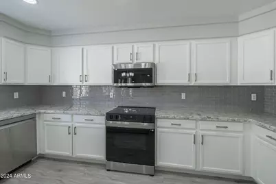 6326 W El Cortez Place, Phoenix, AZ 85083 - Photo 18