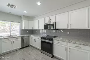 6326 W El Cortez Pl, Phoenix, AZ 85083 - Photo 14