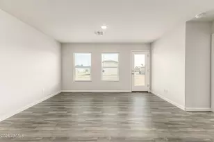 32017 N Poplar St, Wittmann, AZ 85361 - Photo 6