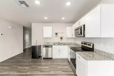 32017 N Poplar Street, Wittmann, AZ 85361 - Photo 10