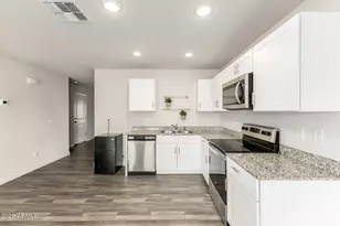 32017 N Poplar St, Wittmann, AZ 85361 - Photo 10