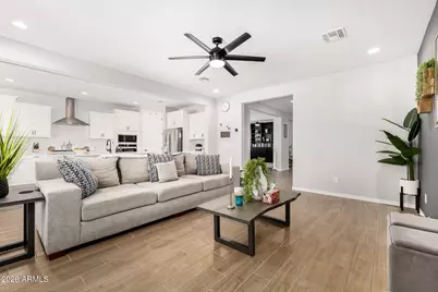 5074 N 185th Avenue, Litchfield Park, AZ 85340 - Photo 10