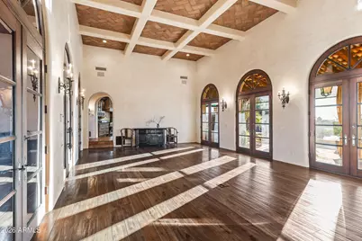 3900 E Bethany Home Road, Paradise Valley, AZ 85253 - Photo 8