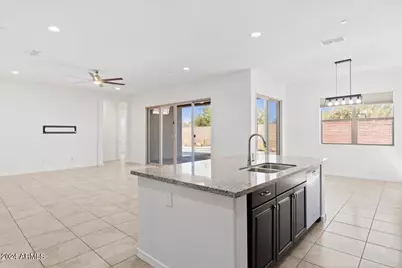 11856 W Lone Tree Trail, Peoria, AZ 85383 - Photo 18